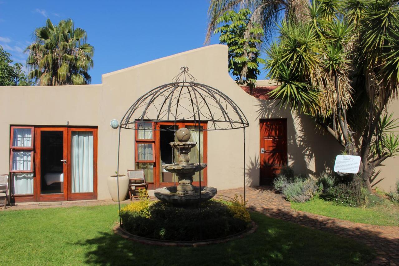 Echo Garden Guesthouse Rustenburg Eksteriør billede