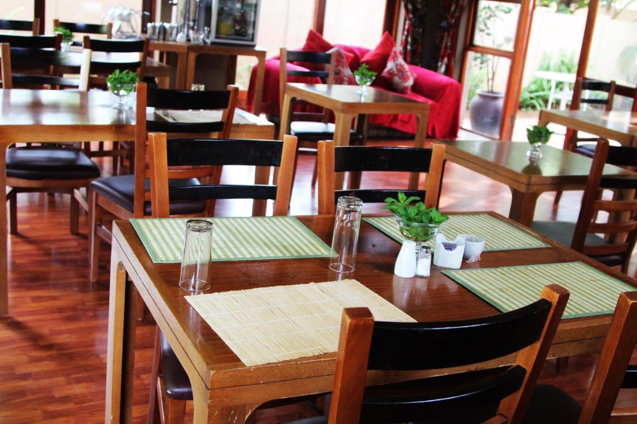 Echo Garden Guesthouse Rustenburg Eksteriør billede